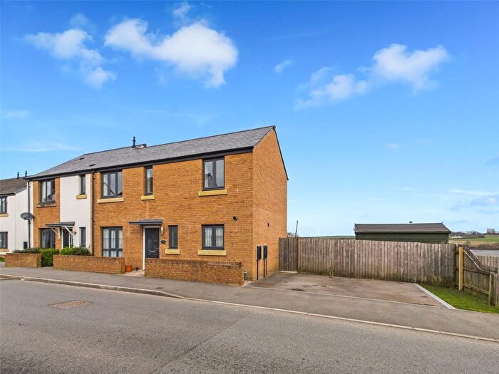 3 Bedroom Semi-Detached House For Sale In Kellands Lane, Okehampton, EX20