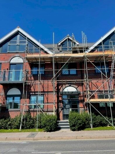 2 Bedroom Flat To Rent In Woodside Road, Amersham, HP6