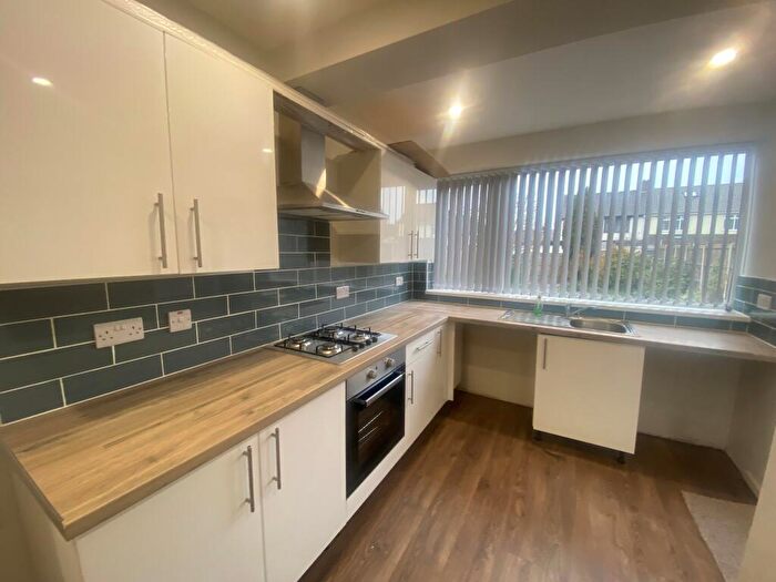 3 Bedroom House To Rent In Planetree Road, Streetly, B74