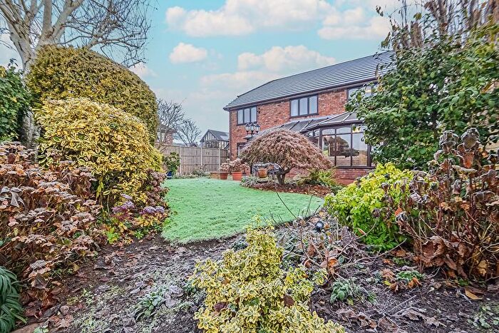 4 Bedroom Detached House For Sale In Thorntree Green, Appleton Thorn, Warrington, WA4