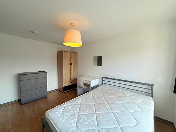 1 Bedroom House To Rent In House Share - Honeywood Drive, Nottingham, NG3