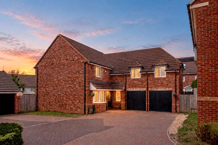 4 Bedroom Detached House For Sale In Benjamin Bevin Road, Crick, Northampton, NN6