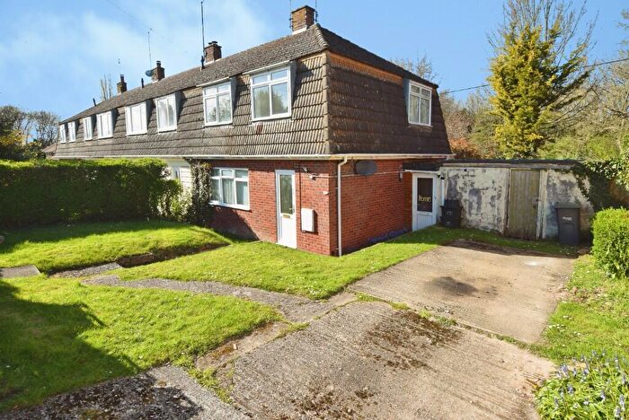 2 Bedroom Flat For Sale In Meadow Road, Bulford, SP4