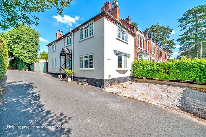 3 Bedroom Cottage For Sale In Main Road, Little Haywood, Stafford, ST18