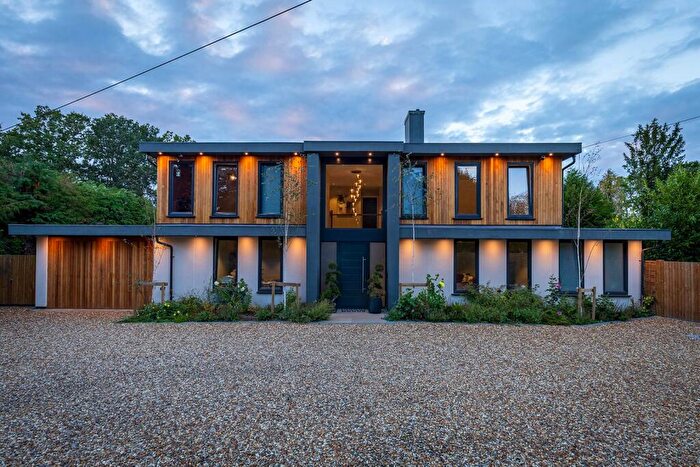 5 Bedroom Detached House For Sale In Goose Rye Road, Worplesdon, Guildford, Surrey, GU3