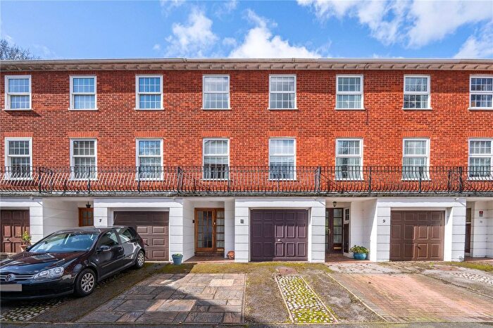 4 Bedroom Terraced House For Sale In Tower Rise, Richmond, TW9