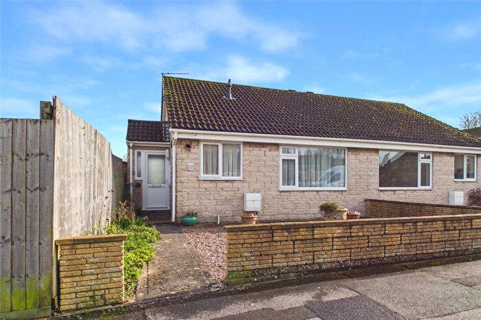 2 Bedroom Bungalow For Sale In Longfellow Road, Westfield, Radstock, Somerset, BA3