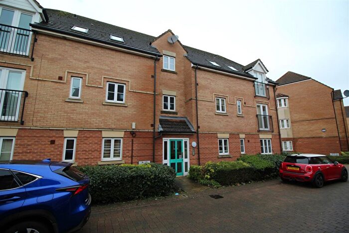 2 Bedroom Flat For Sale In Regal Place, Peterborough, PE2