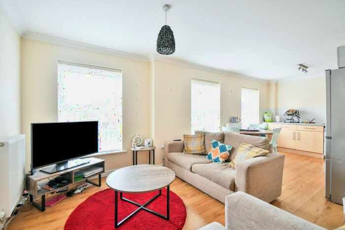 2 Bedroom Apartment To Rent In Redhouse, SN25