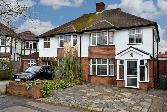 3 Bedroom Semi-Detached House To Rent In Purbrock Avenue, Garston, Watford, WD25