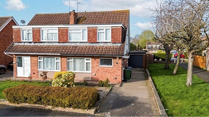 3 Bedroom Semi Detached House For Sale In Barsby Drive, Loughborough, LE11