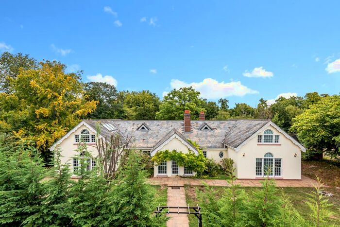 5 Bedroom Detached House To Rent In Mongewell Park, Mongewell, OX10