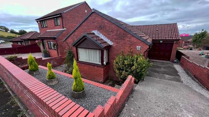 3 Bedroom Detached Bungalow To Rent In St. Peters Avenue, Fforestfach, Swansea, SA5