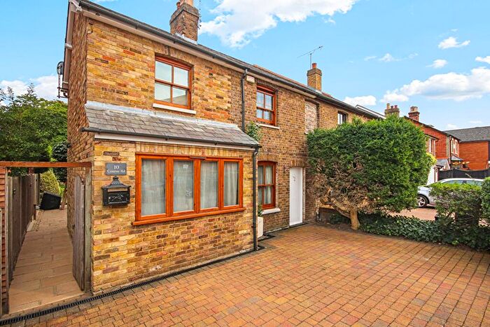 3 Bedroom Semi-Detached House For Sale In Course Road, Ascot, SL5