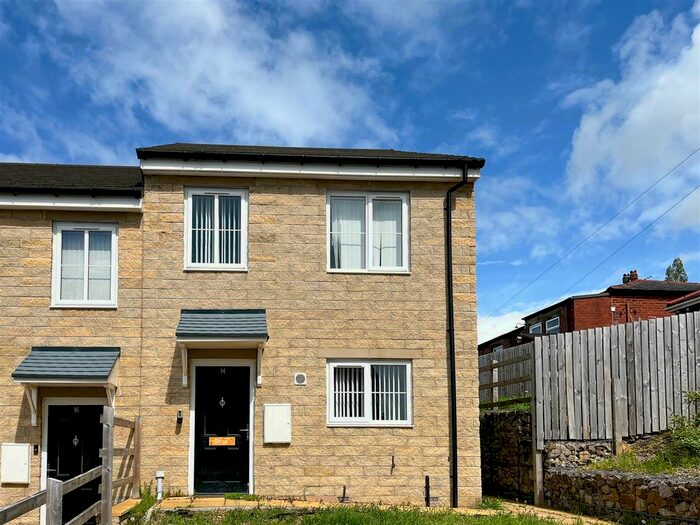 3 Bedroom Semi-Detached House To Rent In Princess Street, Dewsbury, West Yorkshire, WF12