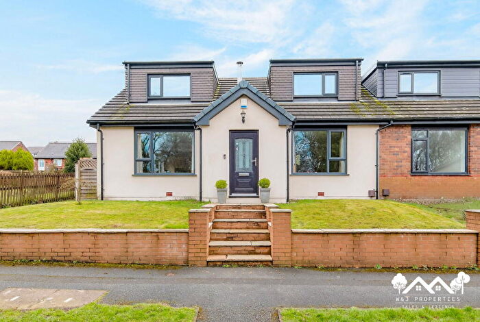 3 Bedroom Semi Detached House For Sale In Grafton Avenue, Baxenden, Accrington, BB5