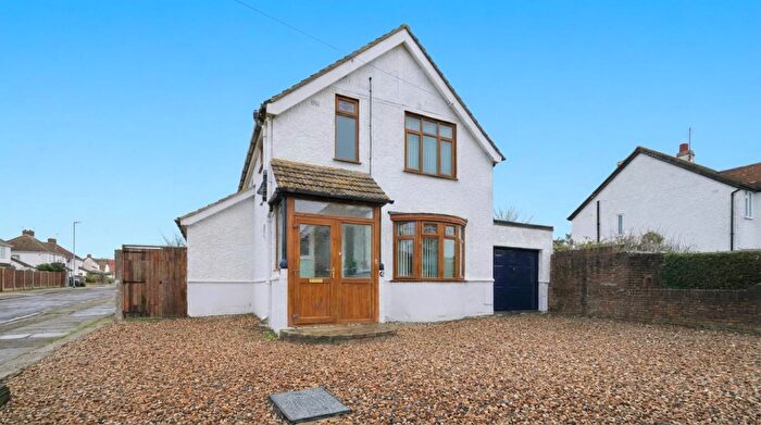 3 Bedroom Detached House For Sale In Clifftown Gardens, Herne Bay, CT6