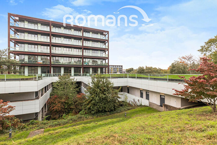 1 Bedroom Flat To Rent In Lakeshore, Lake Shore Drive, Bristol, BS13