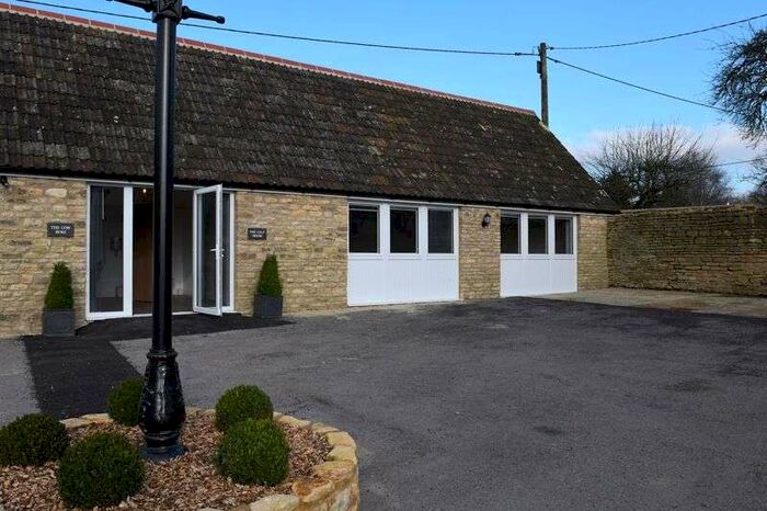 Property To Rent In Versatile, High Spec Office To Let With Parking And Comfort Cooling / Heating, SN12