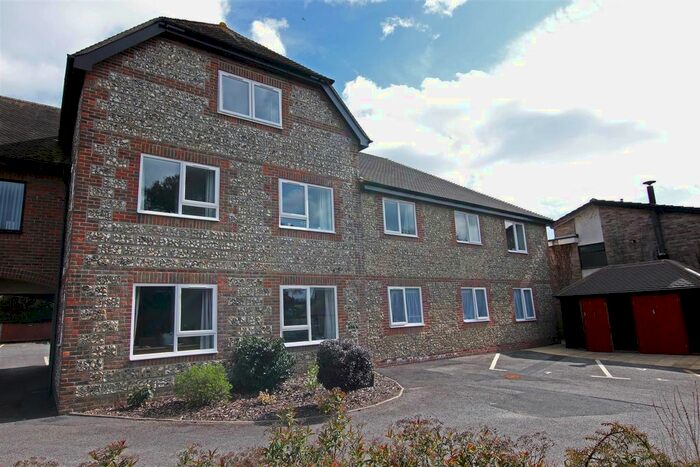 1 Bedroom Property To Rent In South Lane, Clanfield, Waterlooville, PO8