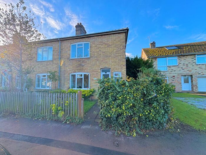 3 Bedroom End Of Terrace House To Rent In High Street, Landbeach, Cambridge, CB25