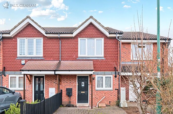 2 Bedroom Terraced House For Sale In Arcadia Close, Carshalton, SM5