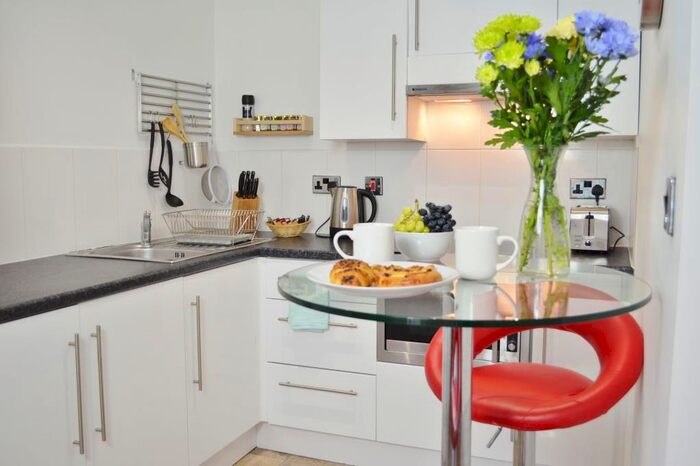 1 Bedroom Apartment To Rent In Cherry Hinton Road, Cambridge, CB1