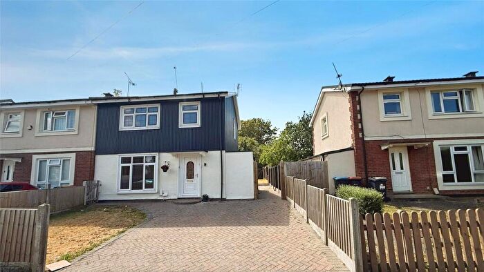 3 Bedroom Semi-Detached House For Sale In Milton Road, Ellesmere Port, Cheshire, CH65