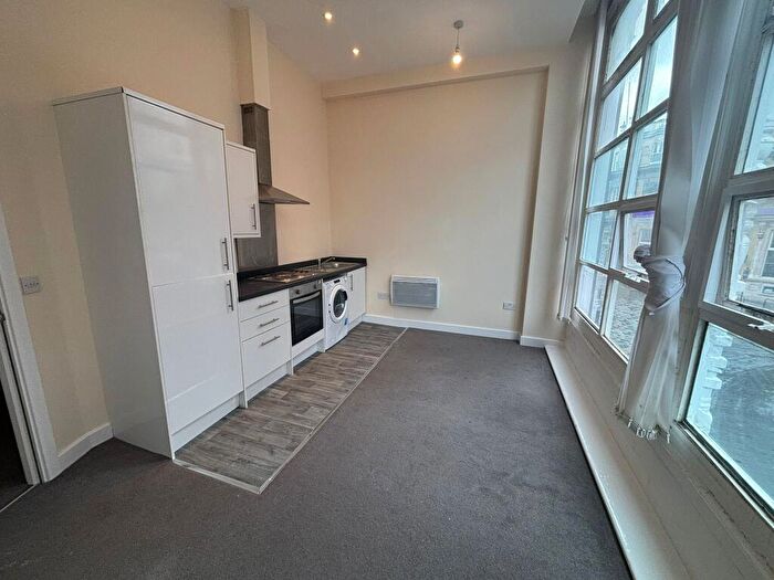 1 Bedroom Flat To Rent In Market Place Approach, Leicester, LE1
