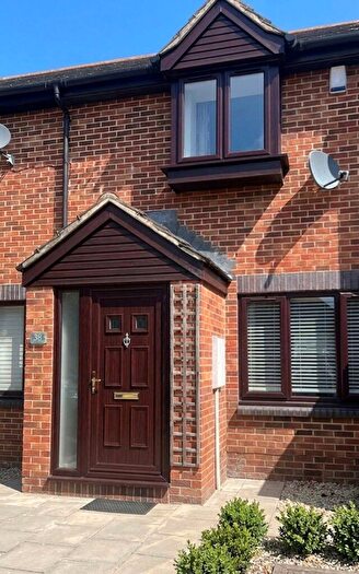 2 Bedroom House To Rent In Townshend Close, Sidcup, DA14