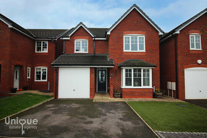 4 Bedroom Detached House For Sale In Housman Close, Bispham, Blackpool, FY2