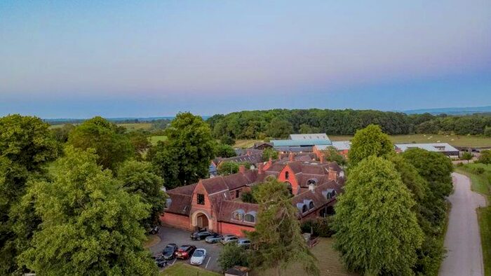 3 Bedroom Barn Conversion For Sale In The Courtyard, Liscombe Park, Soulbury, LU7