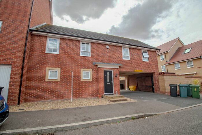 2 Bedroom Maisonette To Rent In Mid Water Crescent, Hampton Vale, Peterborough, PE7