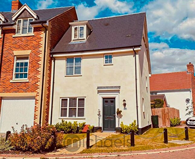 3 Bedroom End Of Terrace House To Rent In Wilfreds Way, Brightlingsea, Colchester, CO7