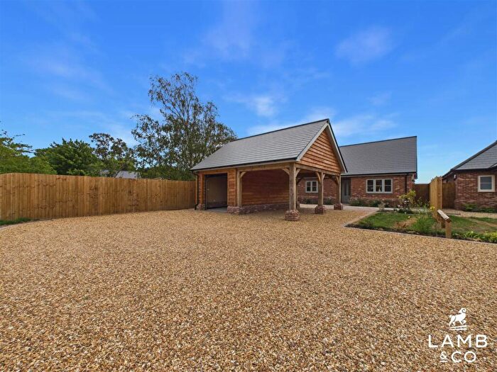 3 Bedroom Detached Bungalow For Sale In Colchester Road, Thorpe-Le-Soken, CO16