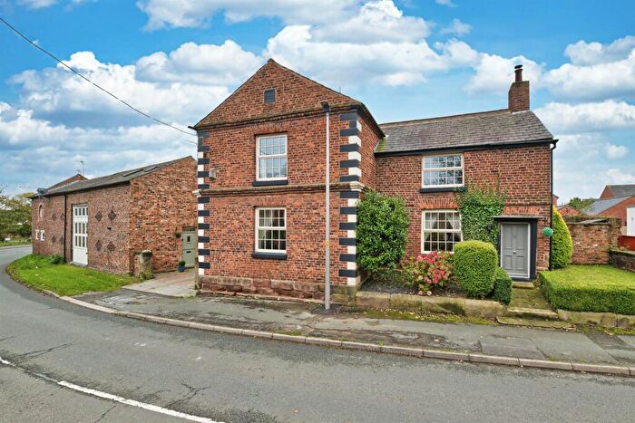 7 Bedroom Detached House For Sale In Ince Lane, Elton, Chester, CH2