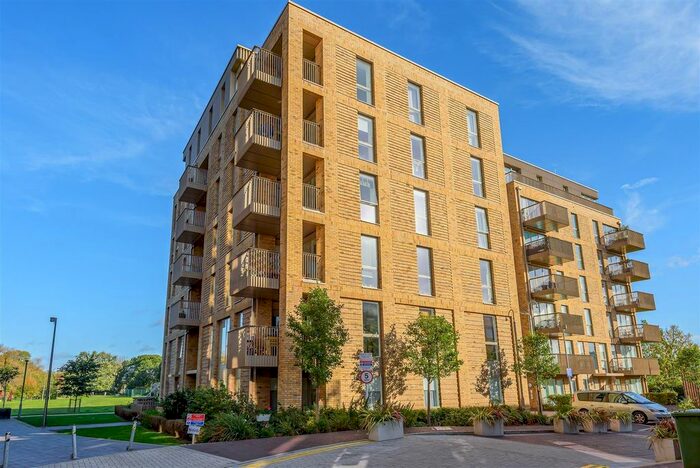 1 Bedroom Flat For Sale In Appleby Court, Adenmore Road, London, SE6