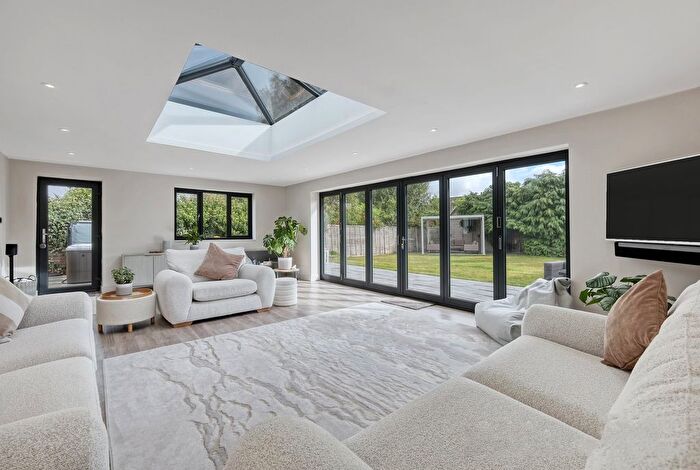 5 Bedroom Detached House For Sale In Bell Lane, Kesgrave, Ipswich, IP5