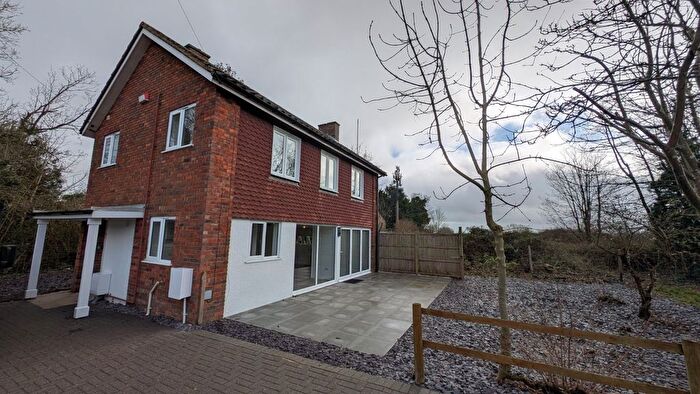 3 Bedroom Detached House To Rent In St. Georges Road, Sandwich, Kent, CT13