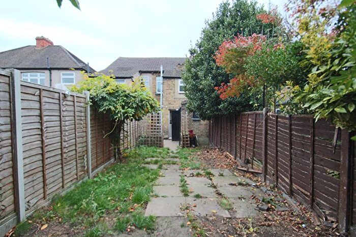 2 Bedroom Terraced House To Rent In Ethronvi Road, Bexleyheath, Kent, DA7