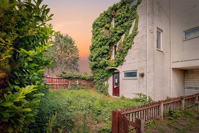 4 Bedroom End Terrace House For Sale In Westminster Walk, Corby, NN18