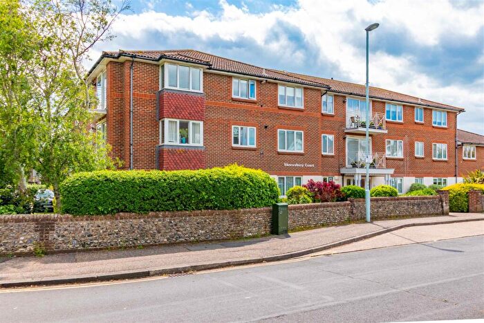 2 Bedroom Flat For Sale In Manor Road, Worthing, BN11