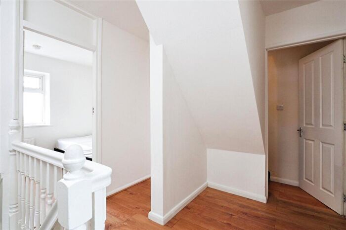 3 Bedroom Terraced House For Sale In Maypole, Clifton, Nottingham, NG11