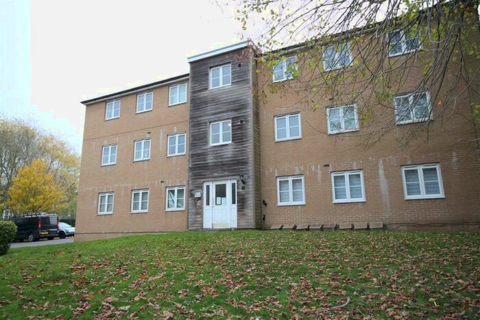2 Bedroom Flat To Rent In College Way Filton Bristol, BS34
