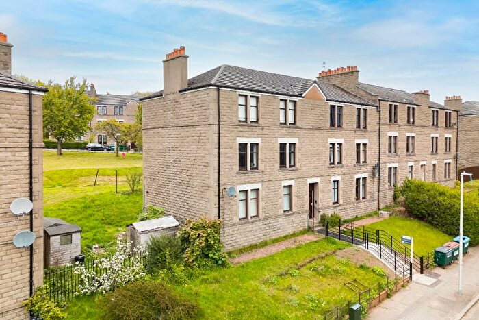 2 Bedroom Flat For Sale In Abbotsford Place, West End, Dundee, DD2