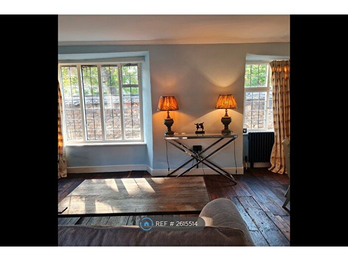 4 Bedroom Semi-Detached House To Rent In James Street, Lincoln, LN2