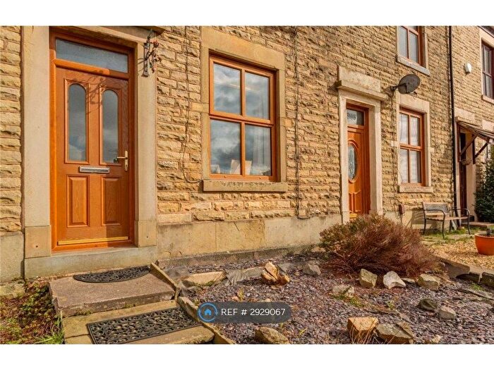 2 Bedroom Terraced House To Rent In Whitworth Road, Rochdale, OL12