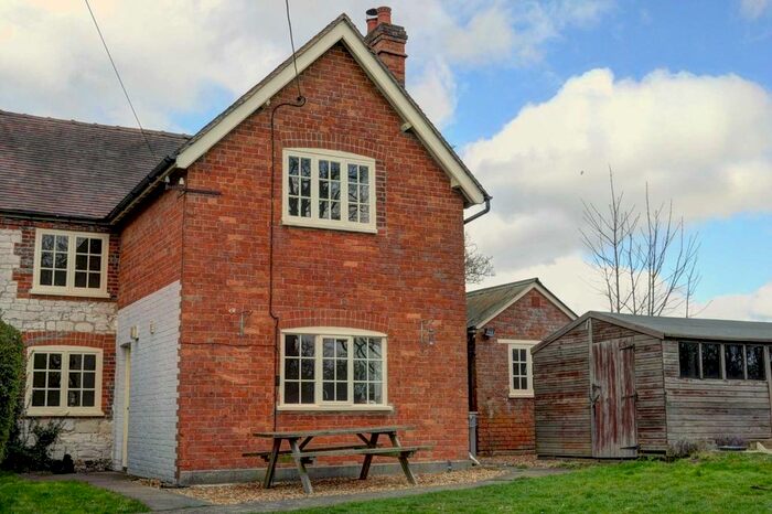 2 Bedroom Semi-Detached House To Rent In Watlington Rd, Shirburn, OX49