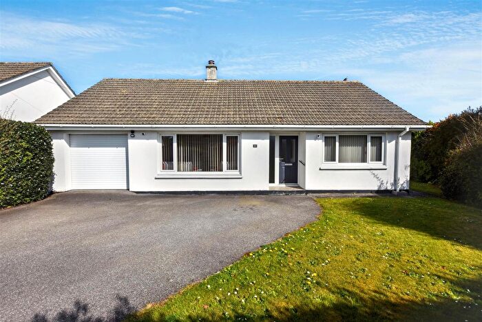 2 Bedroom Detached Bungalow For Sale In Warwick Avenue, Illogan, Redruth, TR16