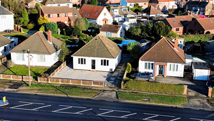 3 Bedroom Bungalow For Sale In Hull Road, Selby, YO8